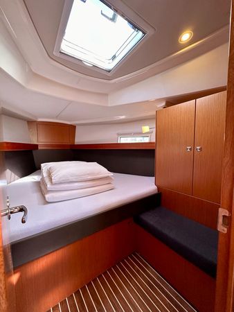 Bavaria Cruiser 37 | Lahor