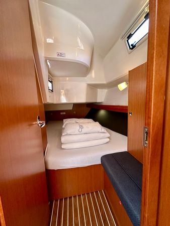 Bavaria Cruiser 37 | Lahor