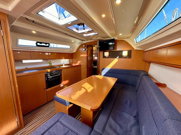 Bavaria Cruiser 41 | Pearl