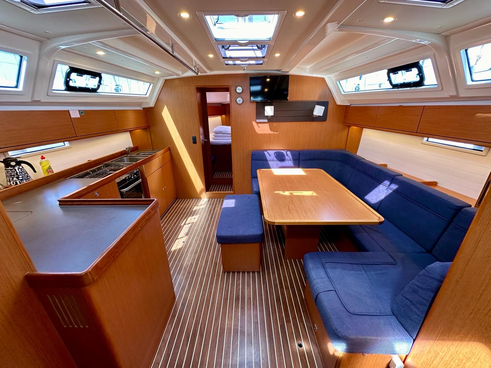 Bavaria Cruiser 46 | Topaz