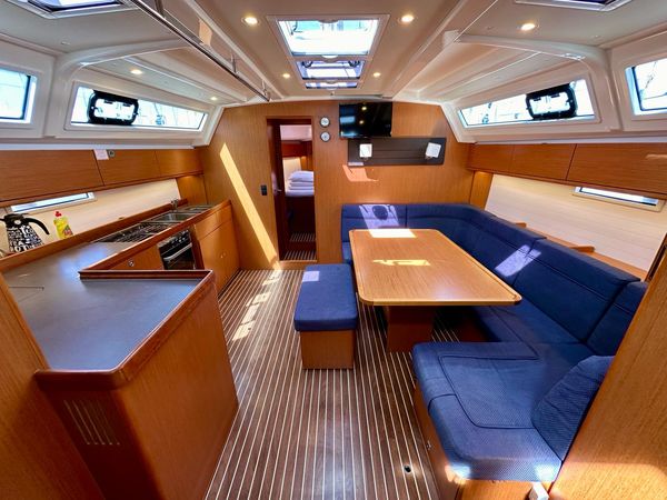 Bavaria Cruiser 46 | Topaz