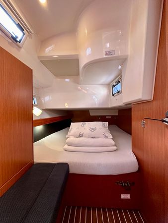 Bavaria Cruiser 41 | Zubatac