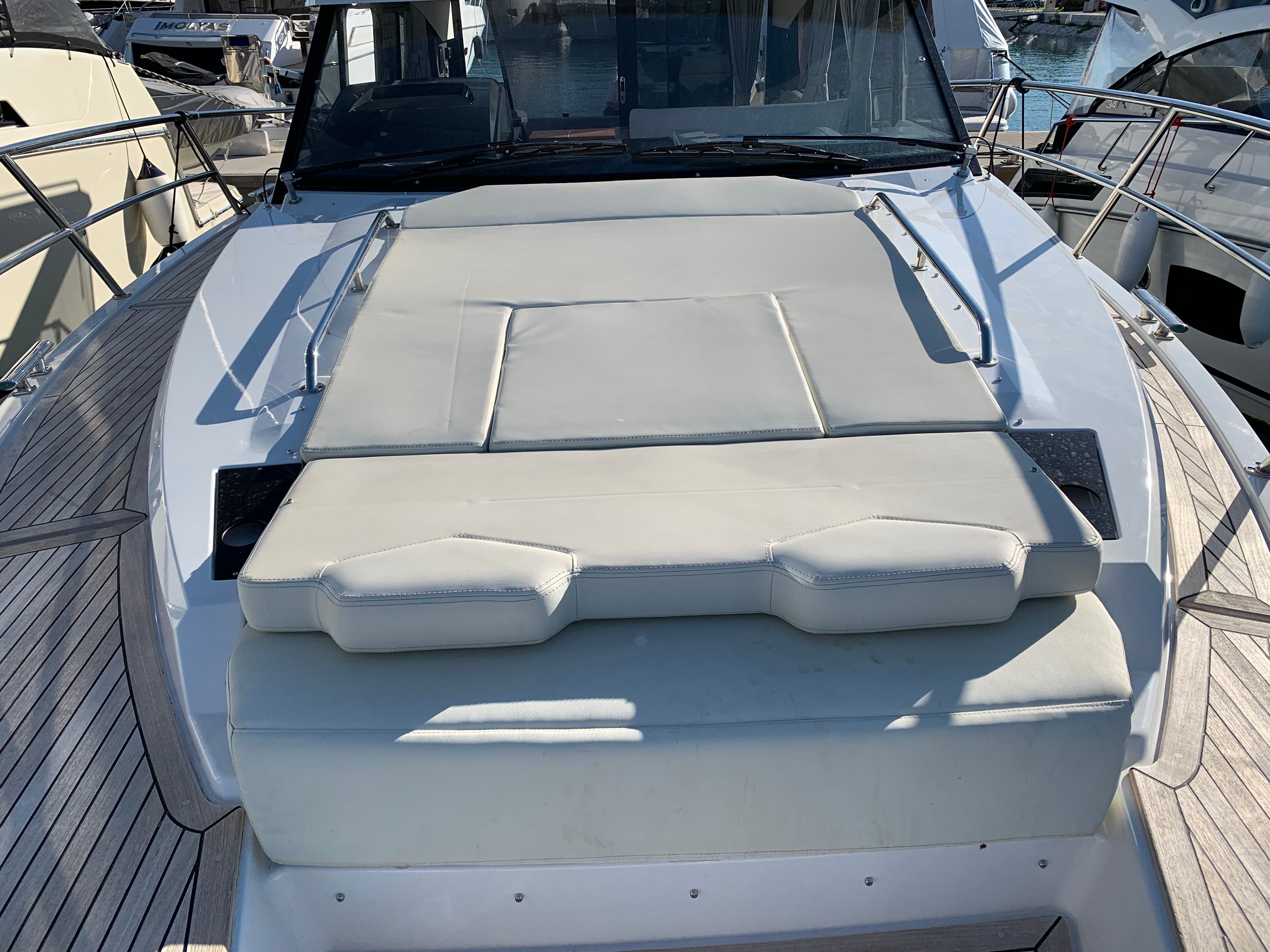 Grandezza 37CA | Kristina