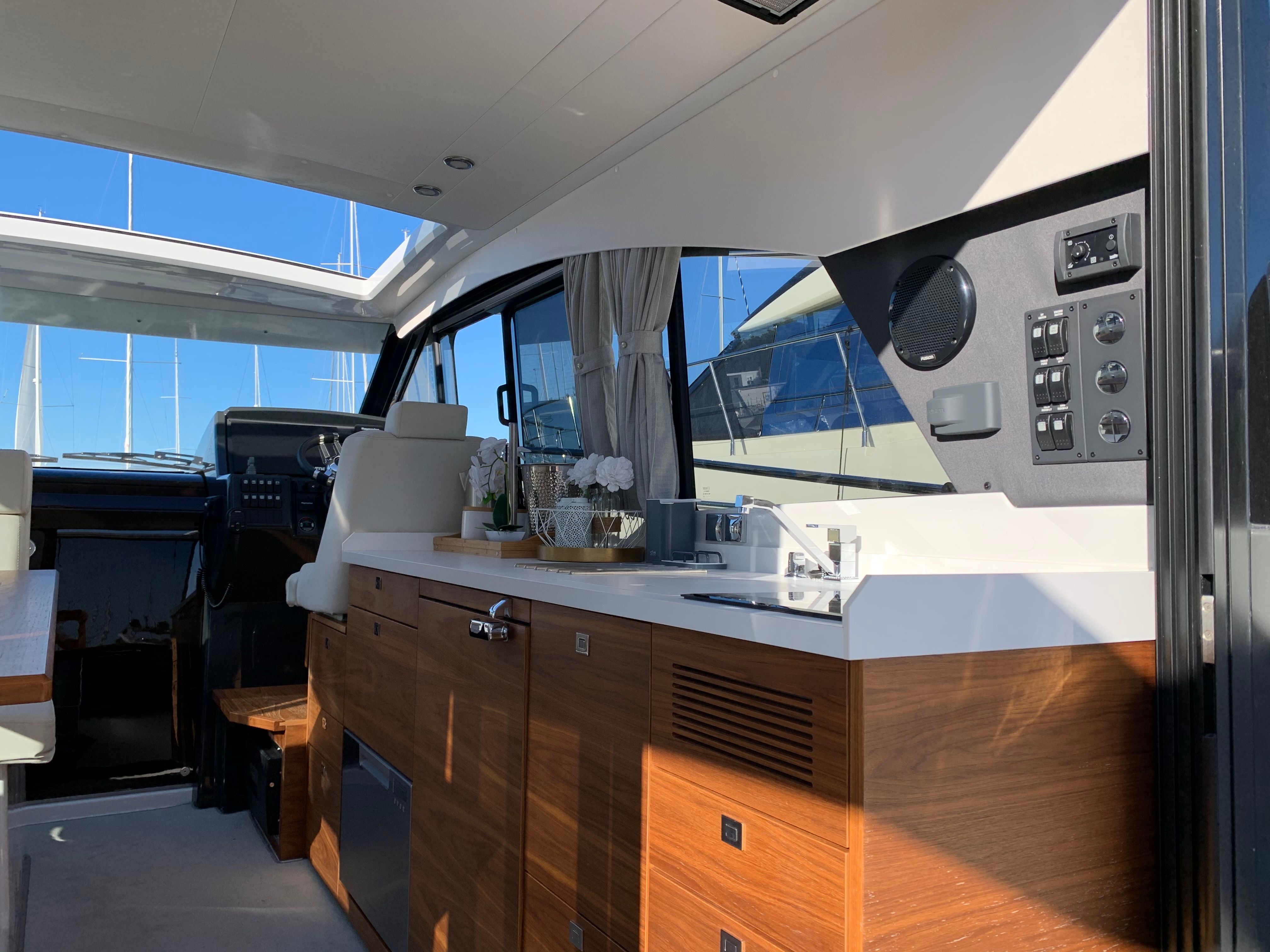 Grandezza 37CA | Kristina