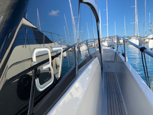 Grandezza 37CA | Kristina