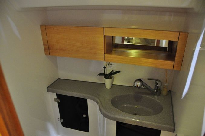 Northman Maxus 33.1 | Mystic River
