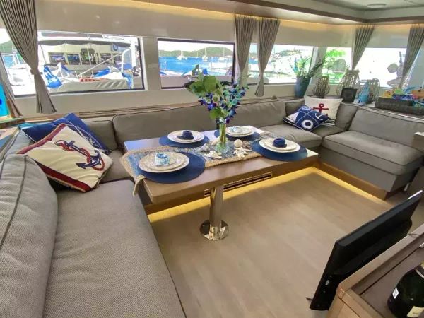 Lagoon 50 | Nauti Cat