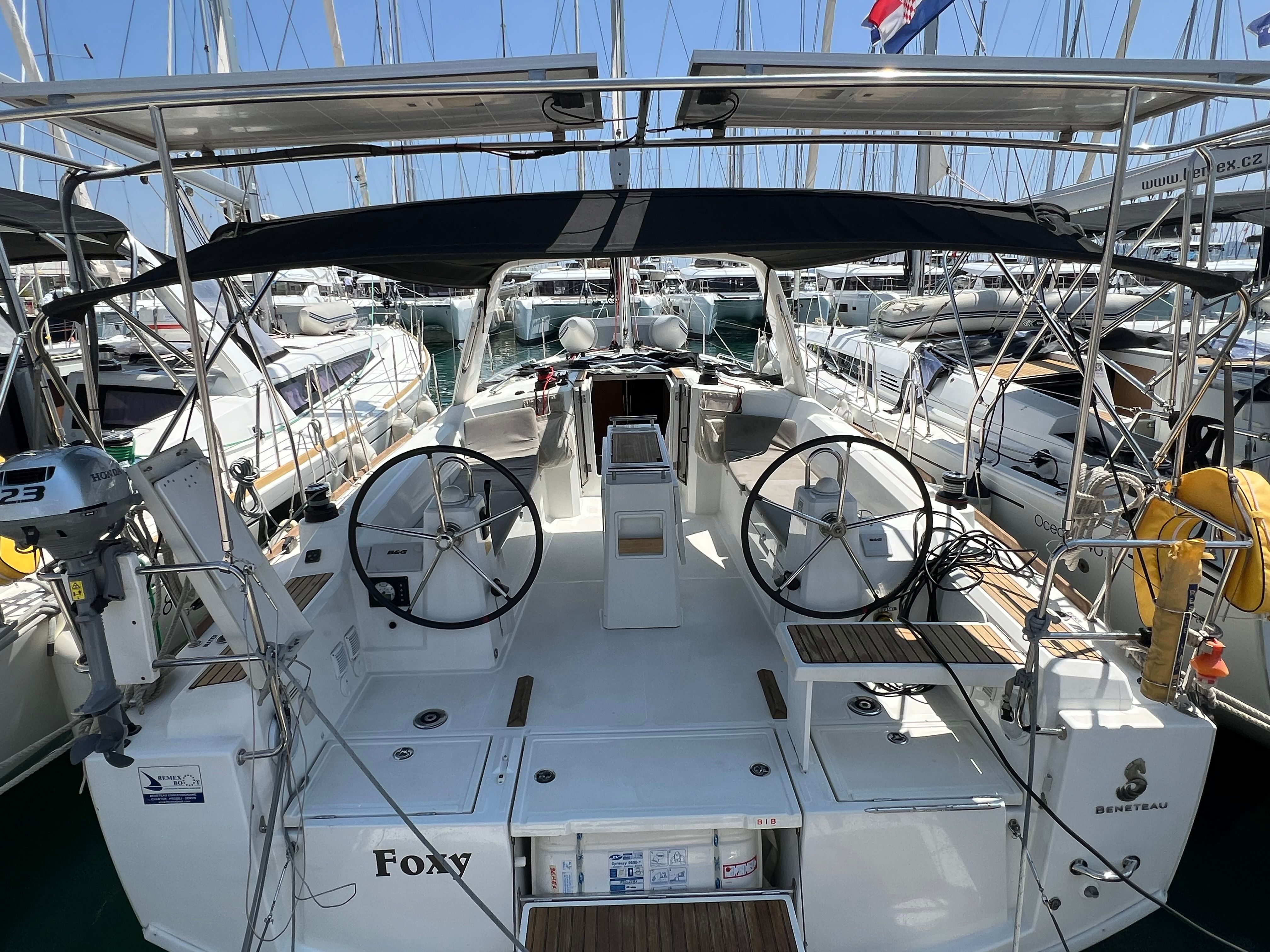Beneteau Oceanis 38 | Foxy