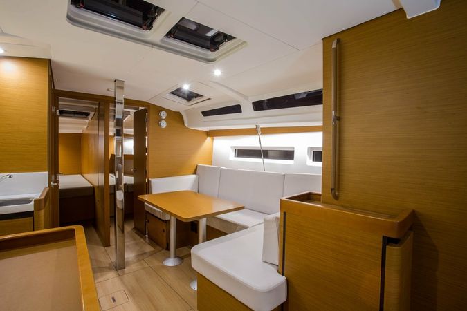 Jeanneau Sun Odyssey 440 | Ocean Song