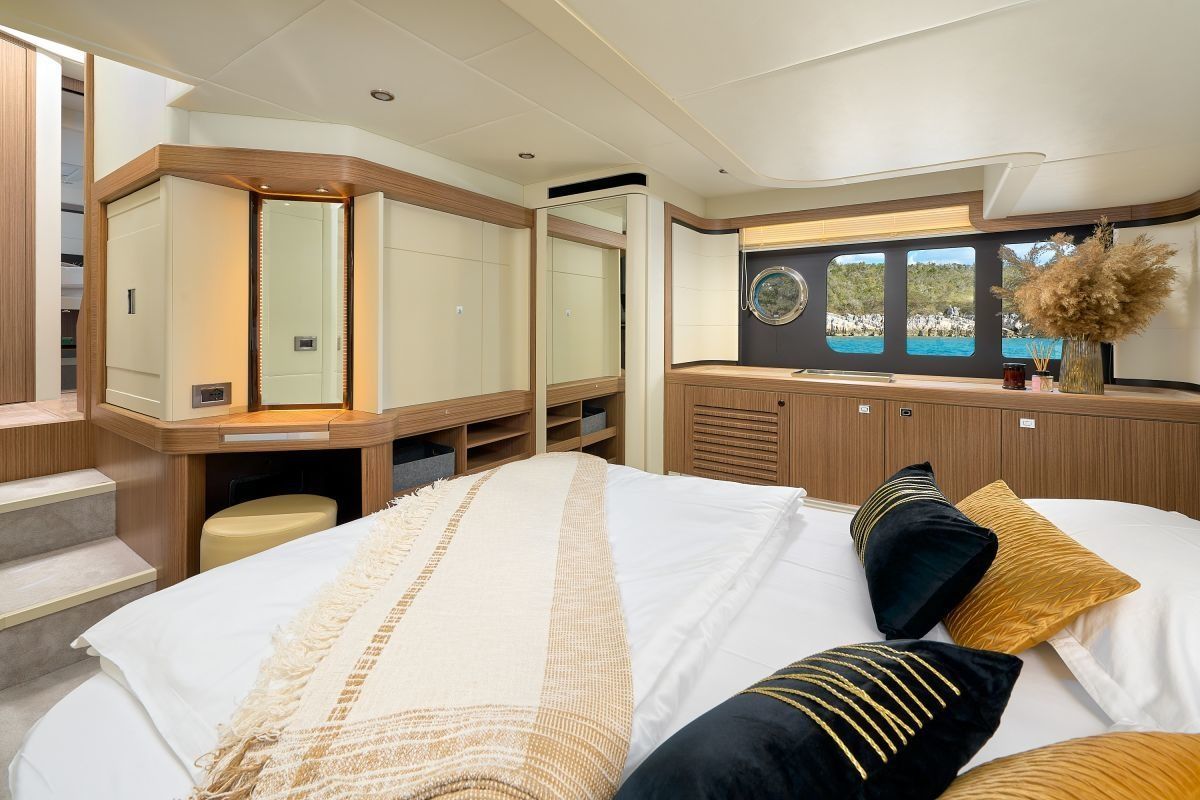 Absolute 50 Fly | Viva La Vida