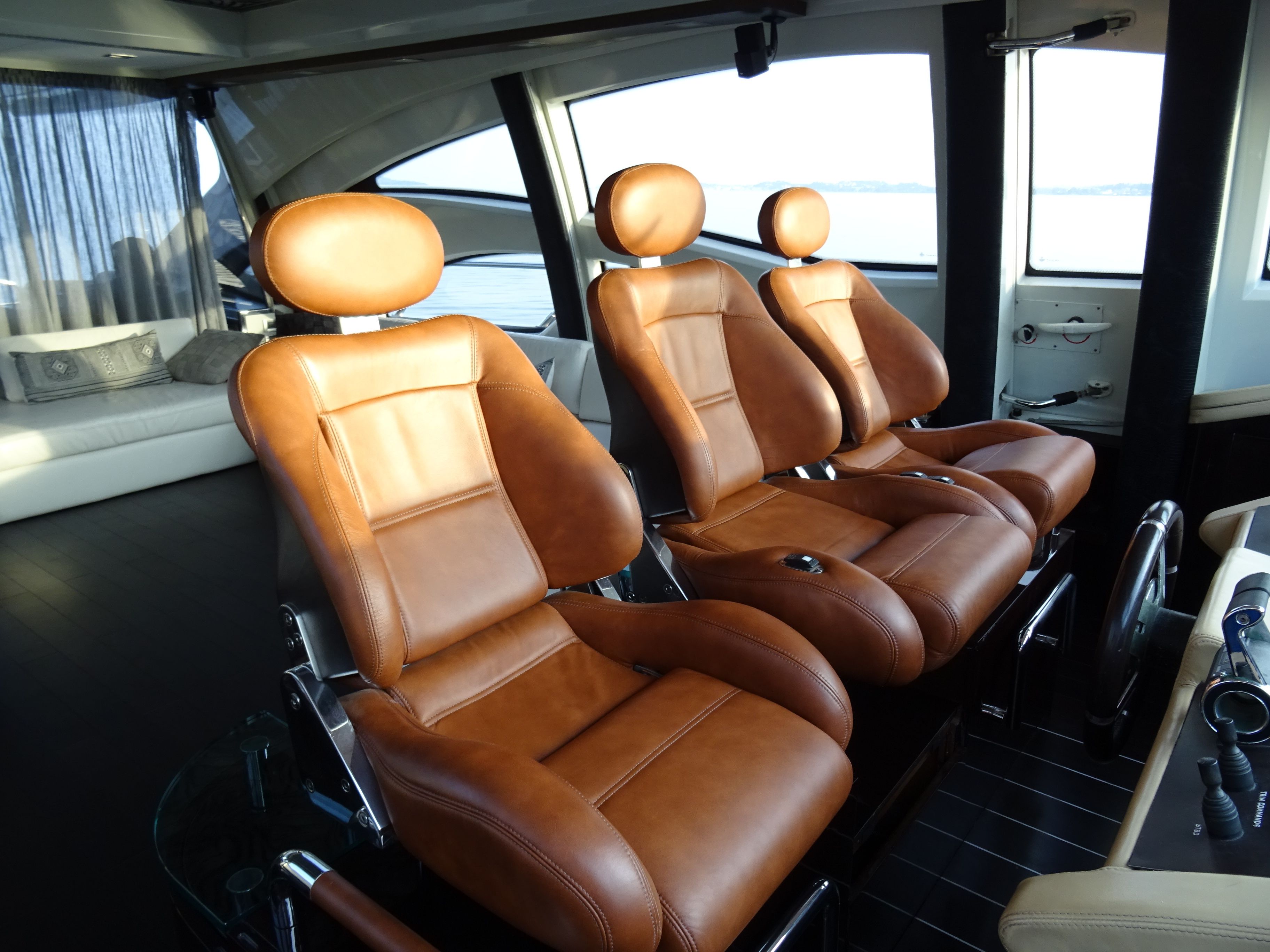 Azimut 86 S | Super Toy