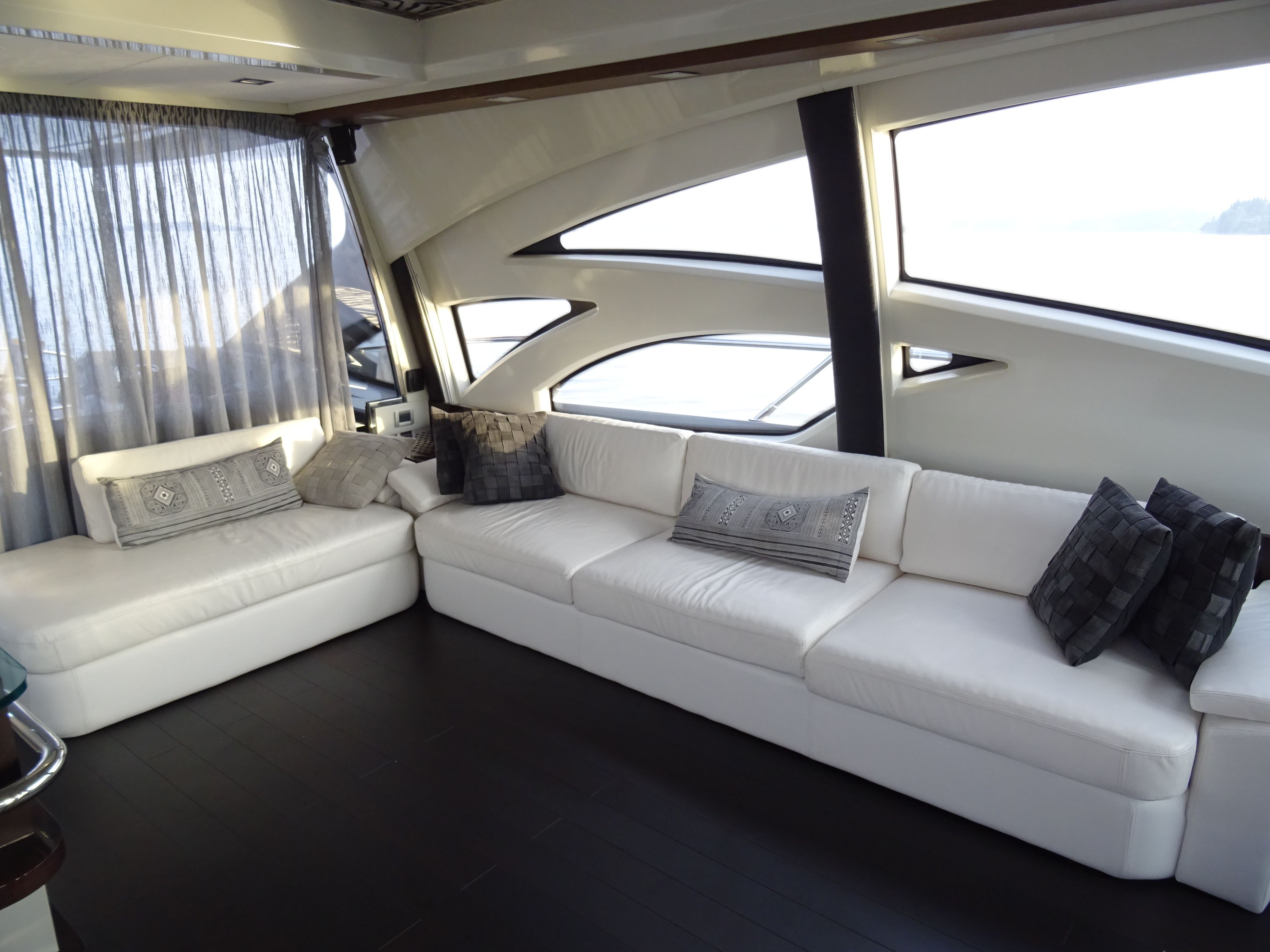 Azimut 86 S | Super Toy