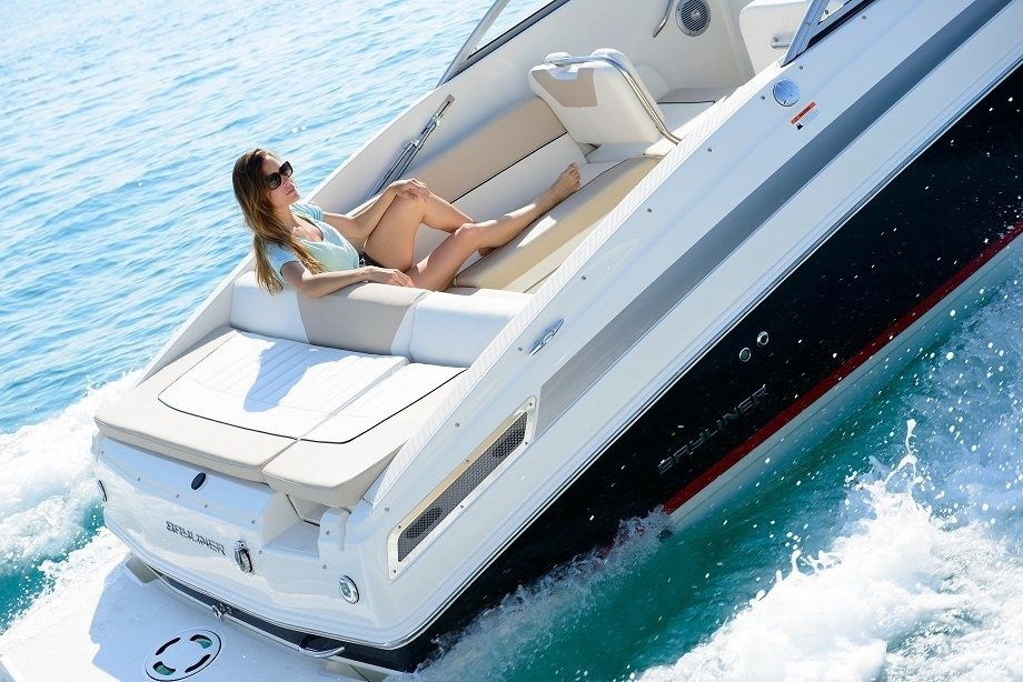 Bayliner 742 | Cuddy