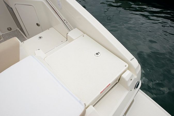 Bayliner 742 | Cuddy