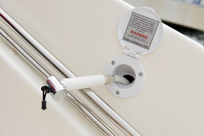 Bayliner 742 | Cuddy