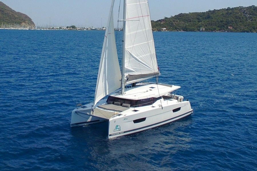 Fountaine Pajot Isla 40 | Arven