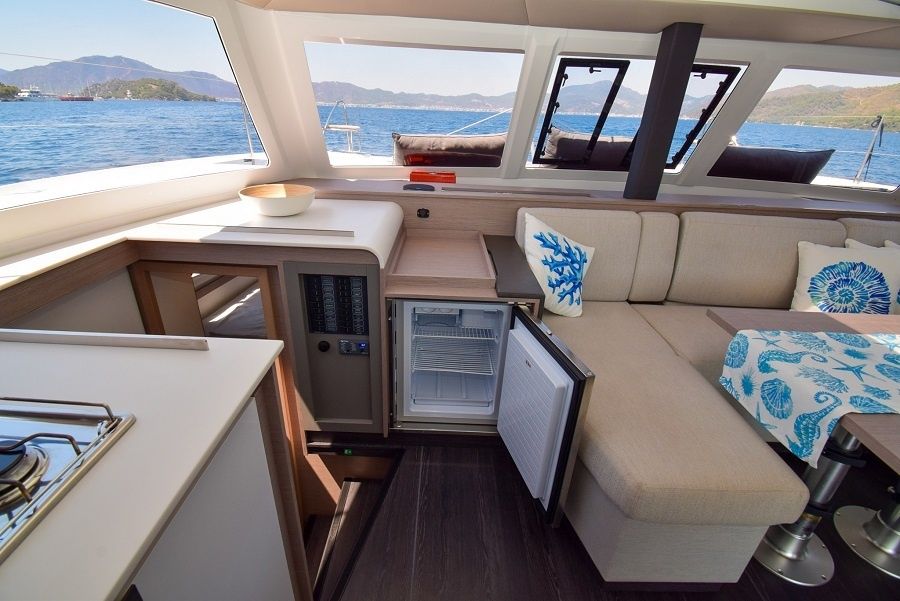 Fountaine Pajot Isla 40 | Arven