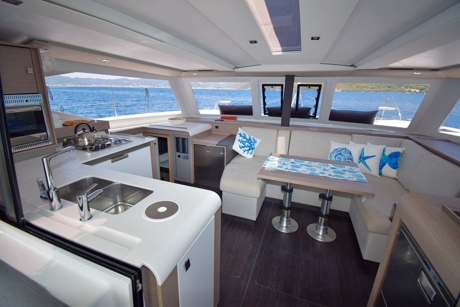 Fountaine Pajot Isla 40 | Arven