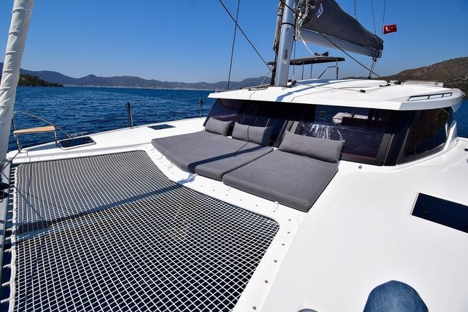 Fountaine Pajot Isla 40 | Arven