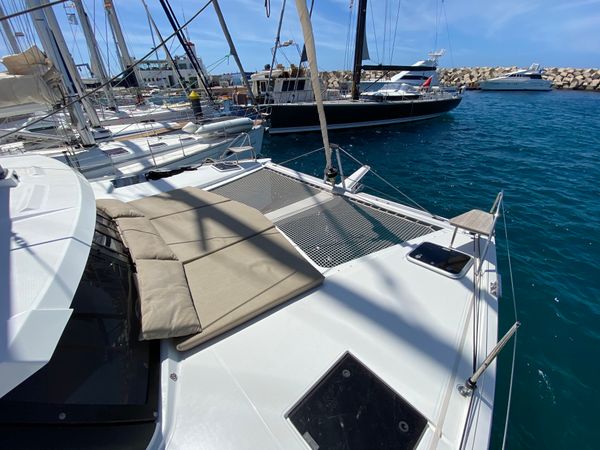 Fountaine Pajot Lucia 40 | Aquila