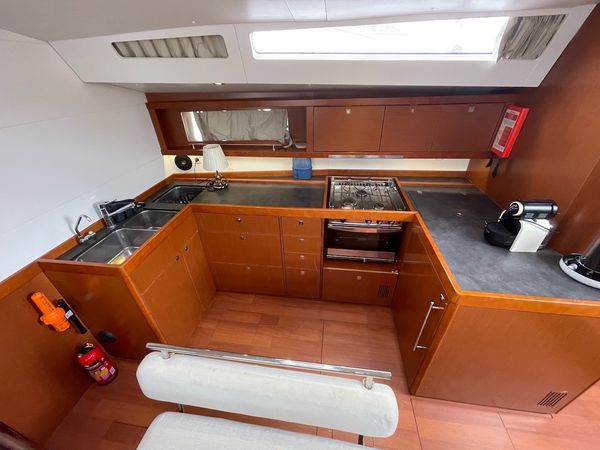 Beneteau Oceanis 48 | Roxanna