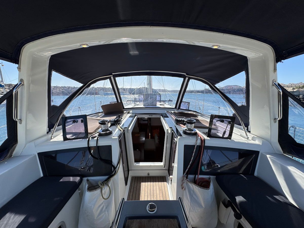 Beneteau Oceanis 48 | Roxanna