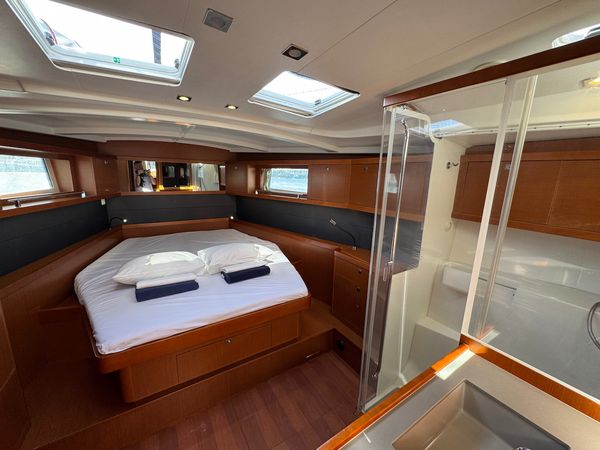 Beneteau Oceanis 48 | Roxanna