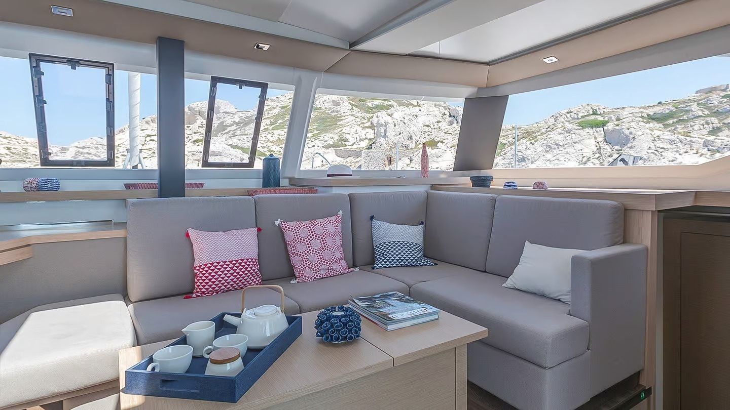 Fountaine Pajot Astrea 42 | SeaSea