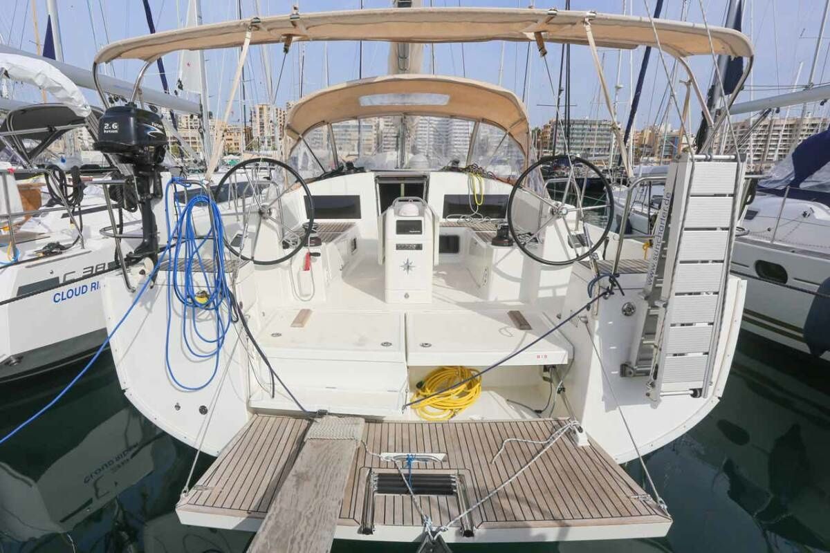Jeanneau Sun Odyssey 440 | Lazy River