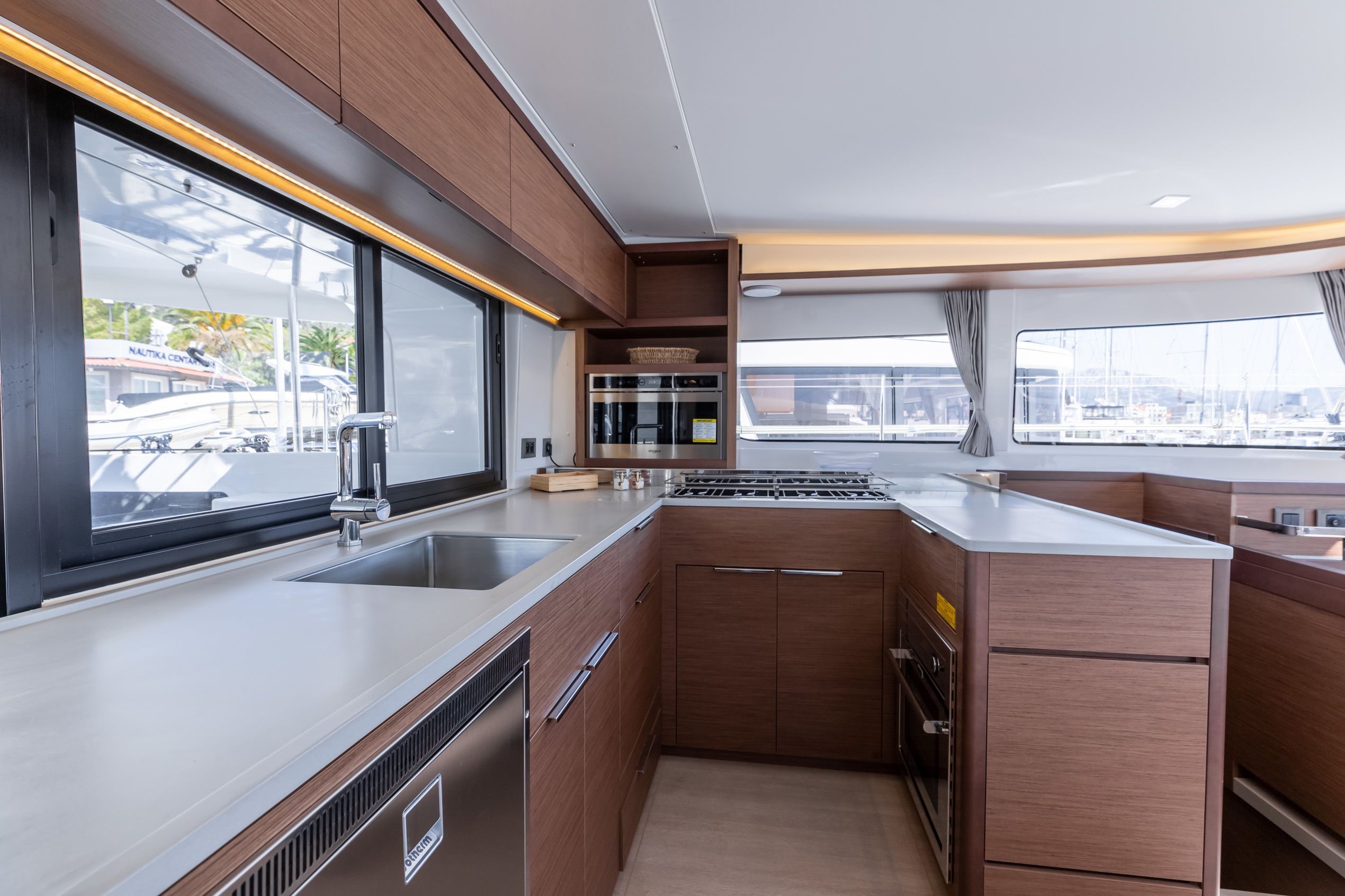 Lagoon 46 | Velvet Breeze