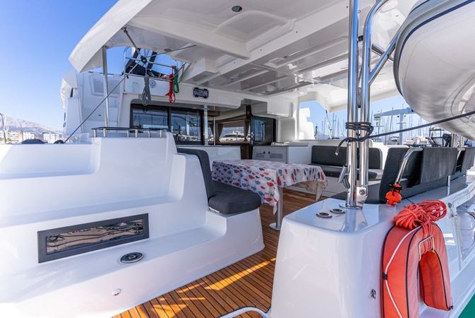 Lagoon 46 | Velvet Breeze