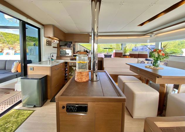 Lagoon 50 | Delana Mae