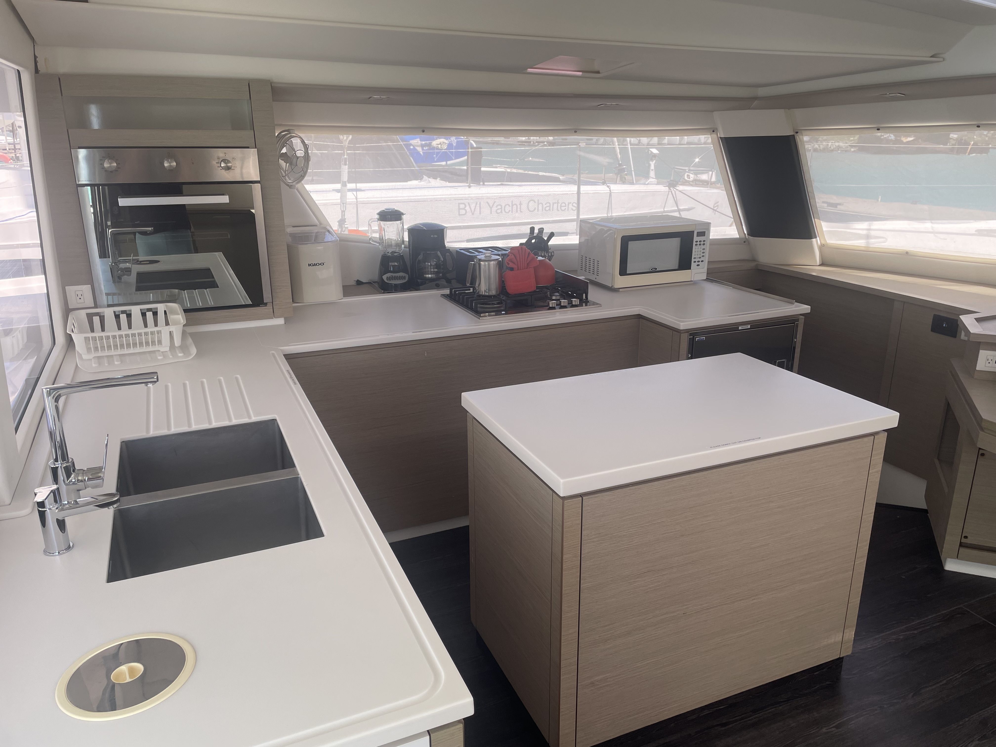 Fountaine Pajot Saba 50 | Valhalla