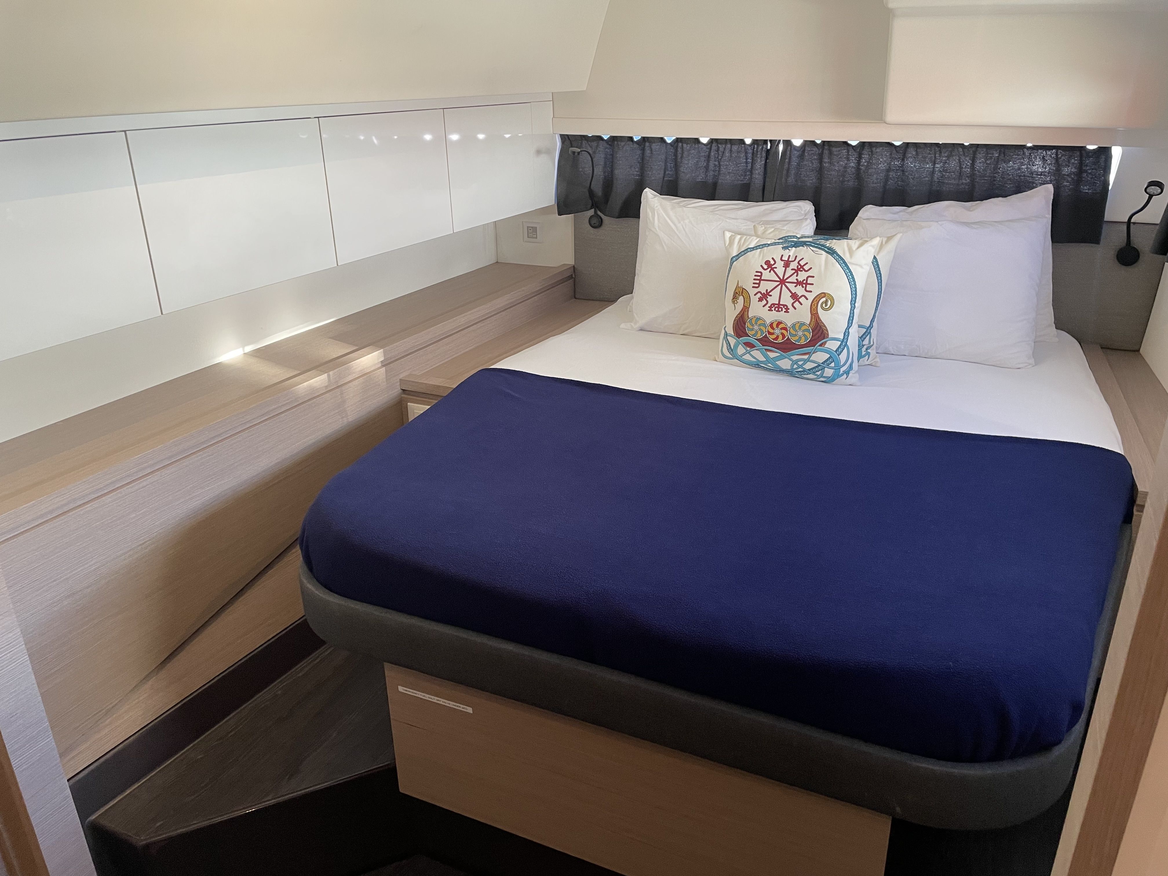 Fountaine Pajot Saba 50 | Valhalla