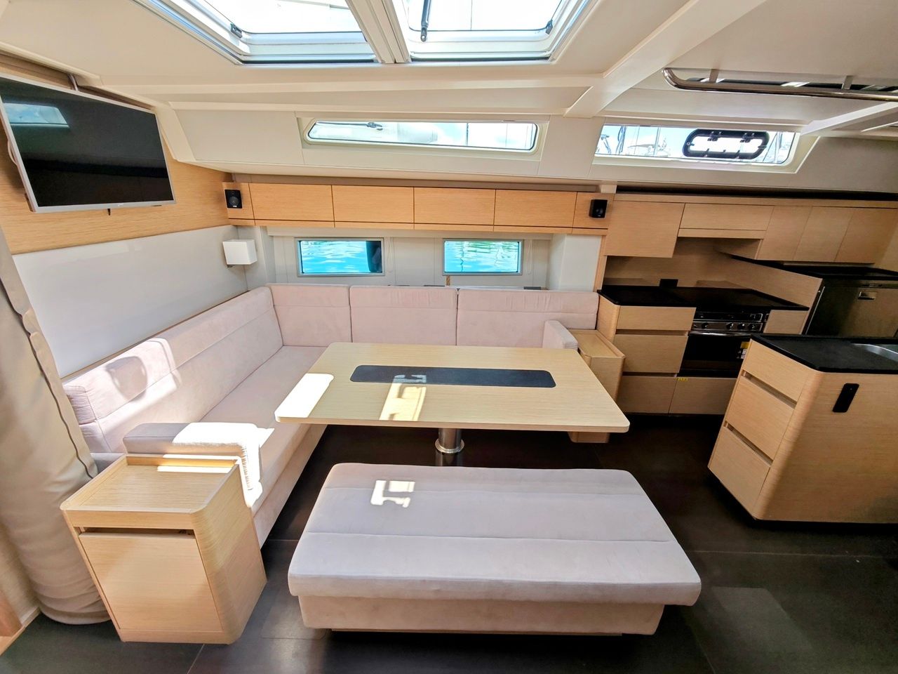 Hanse 548 | Lady Ardea