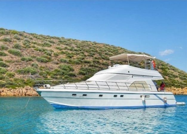 Custom Built 52 | Mila