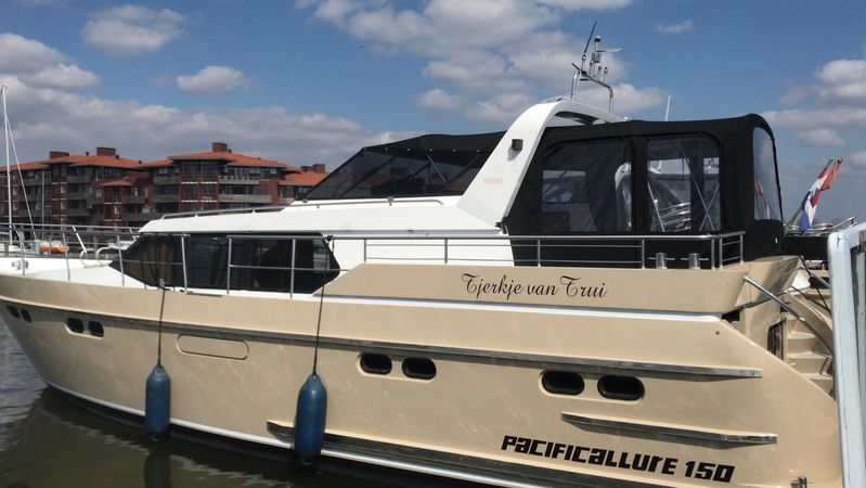 Pacific Allure 150 | Erijanne