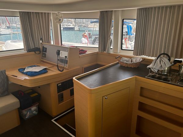 Lagoon 42 | Sunsail 20