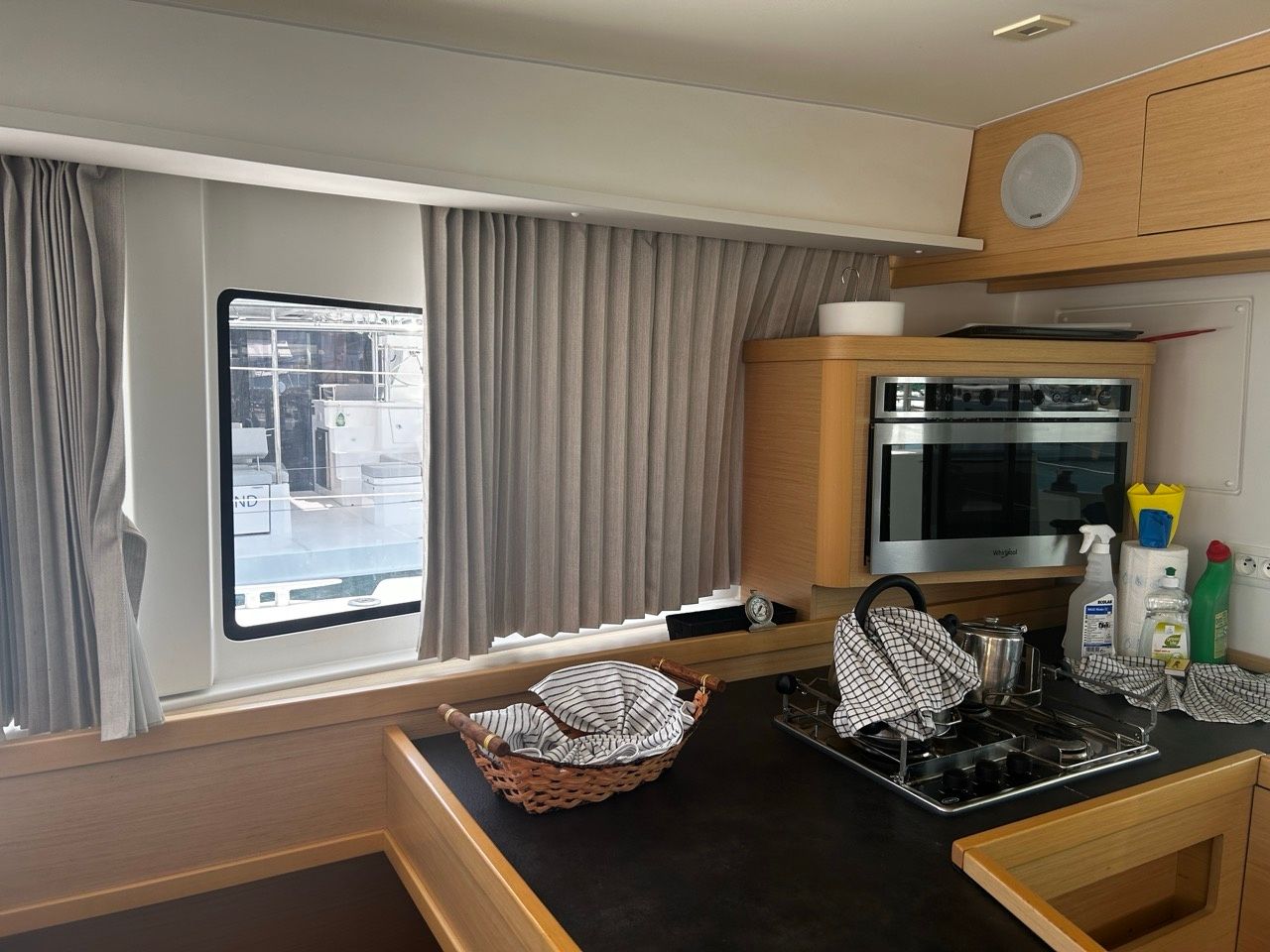 Lagoon 42 | Sunsail 20