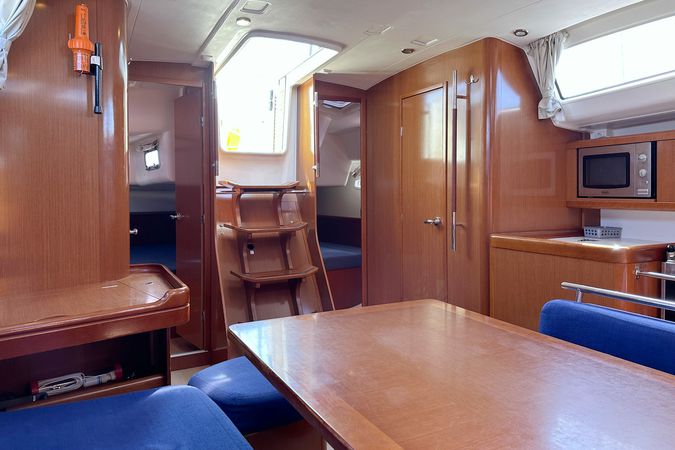 Beneteau Oceanis 43 | Andrea