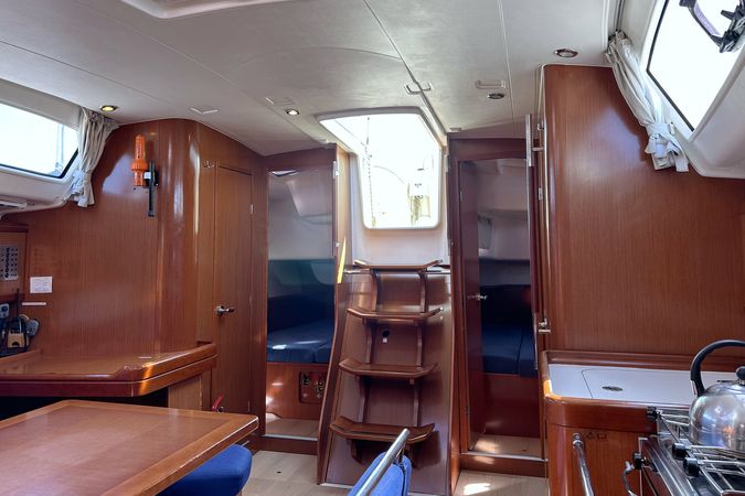 Beneteau Oceanis 43 | Andrea