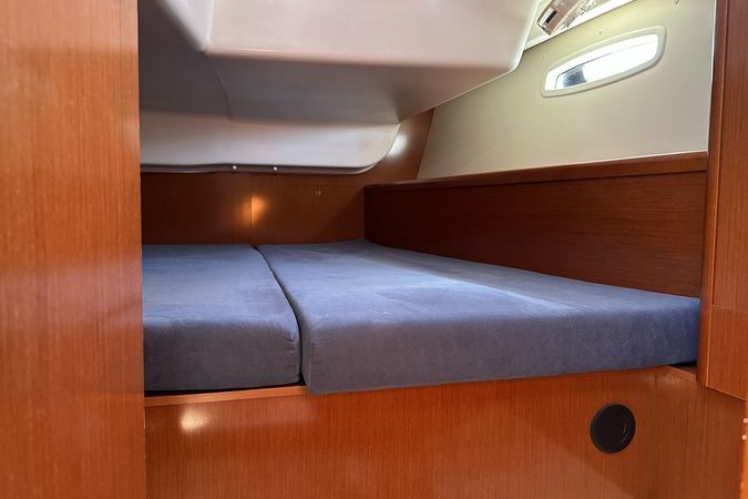 Beneteau Oceanis 43 | Andrea