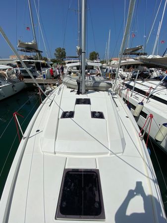 Beneteau Oceanis 41.1 | Alma Libre 5