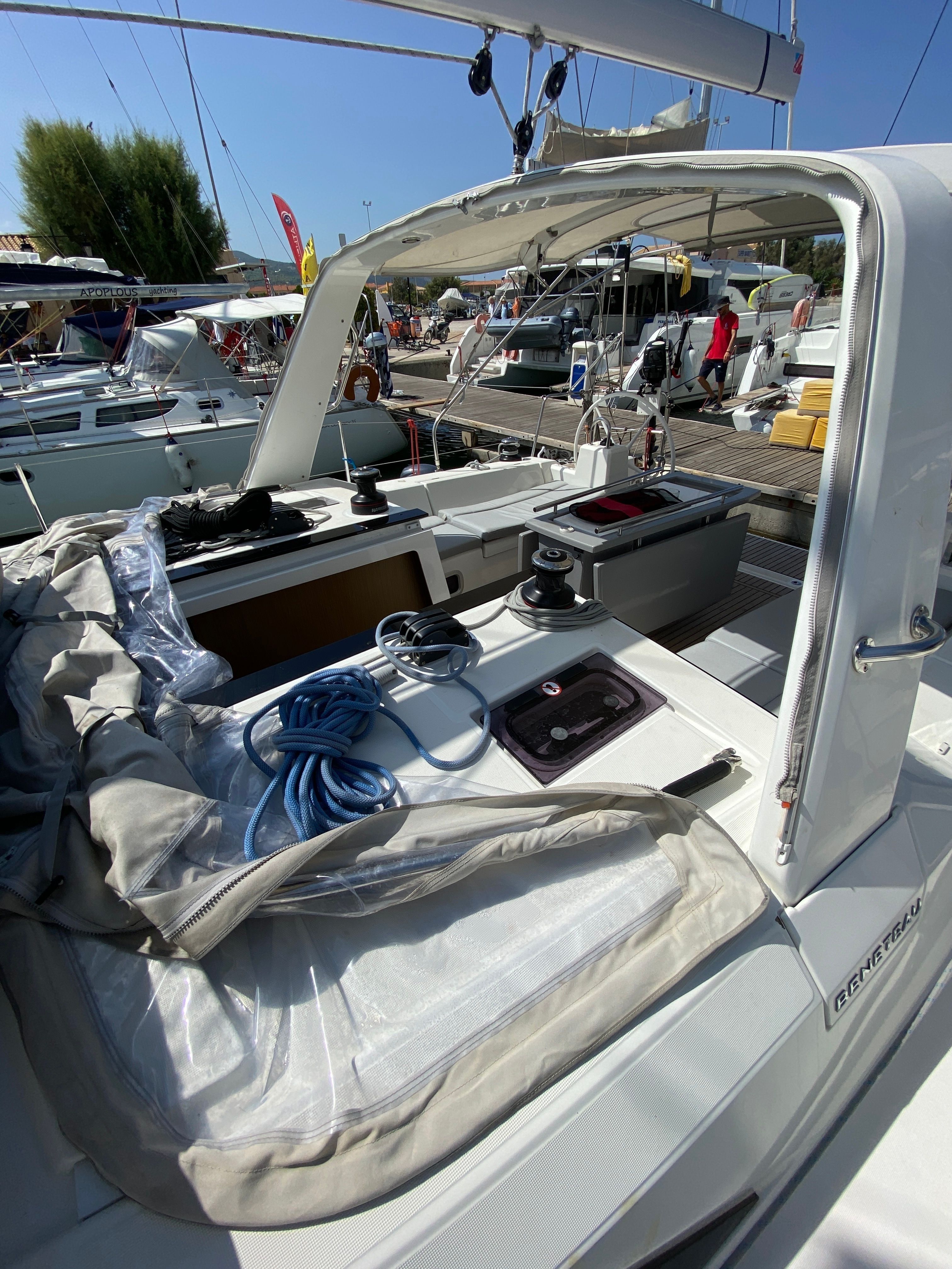 Beneteau Oceanis 41.1 | Alma Libre 5