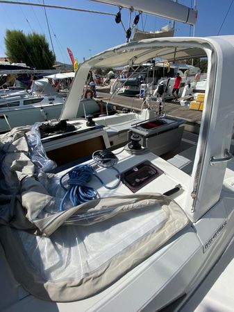 Beneteau Oceanis 41.1 | Alma Libre 5