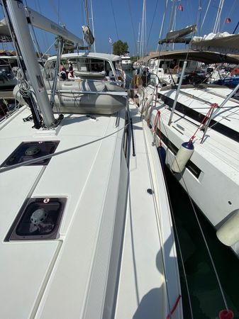 Beneteau Oceanis 41.1 | Alma Libre 5