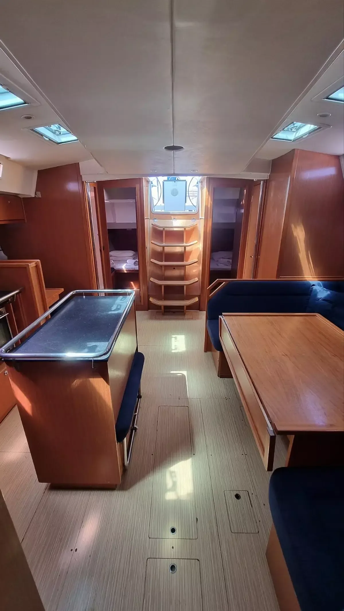 Bavaria Cruiser 55 | Vega