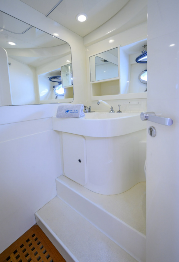 Itama 40 | Distrazione