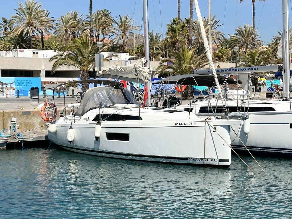 Beneteau Oceanis 30.1 | Tempus 2