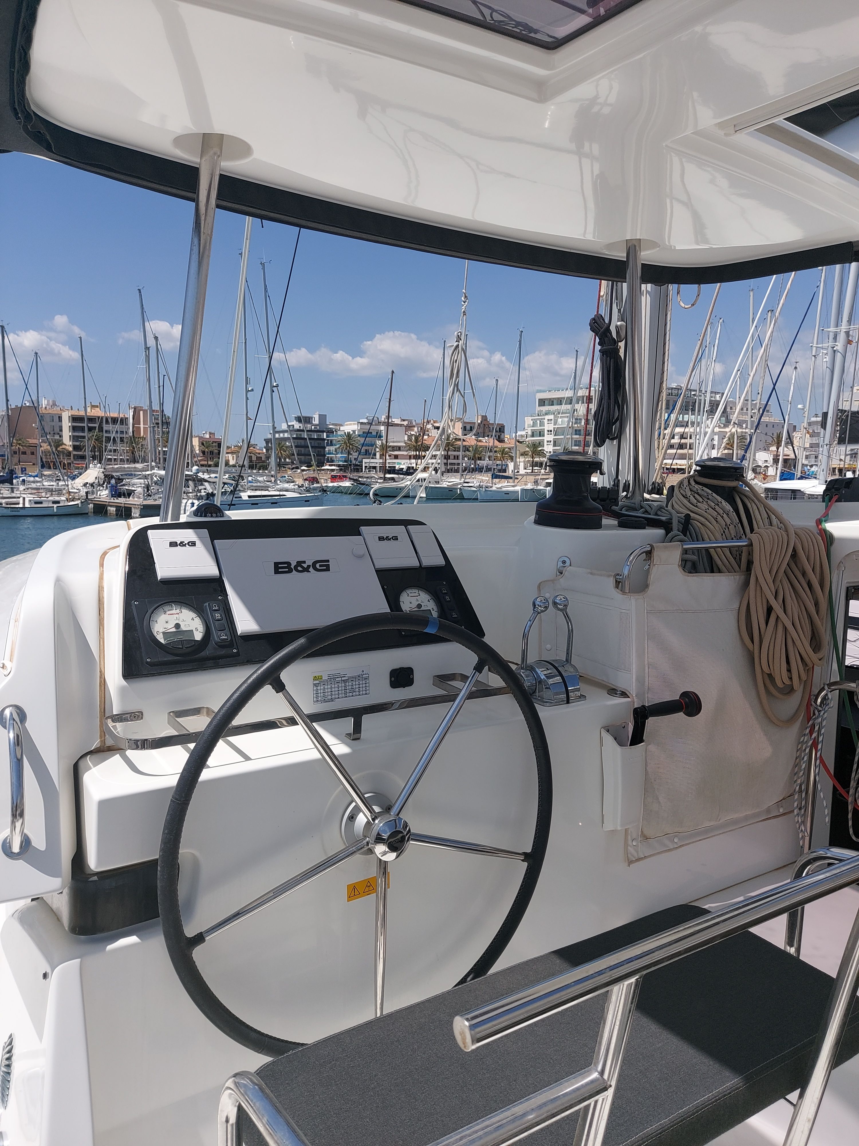 Lagoon 42 | Moonlight